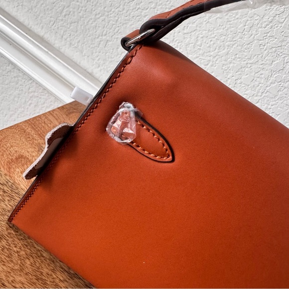 LEATHER INSIDE & OUT Tan Orange 27 Long KL Elan Shoulder Bag Belt Convertible S7 - Picture 7 of 15